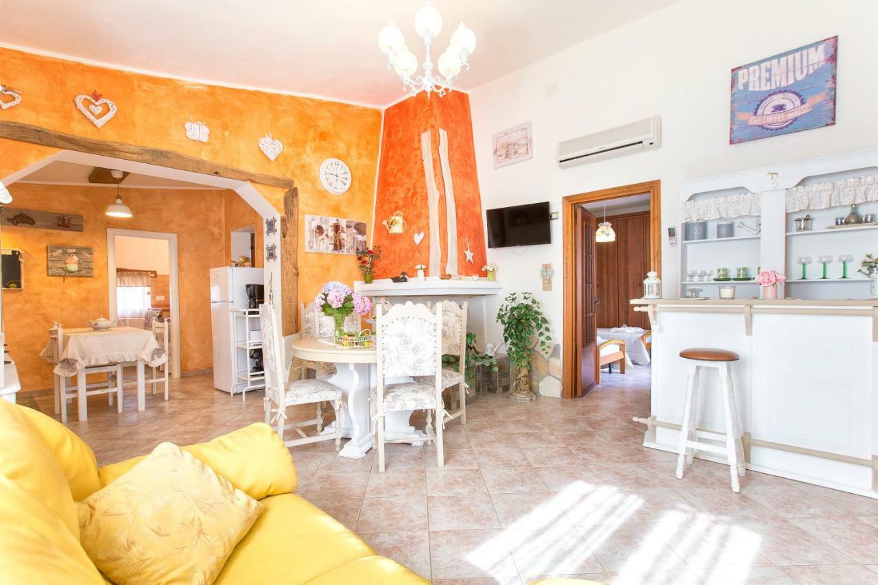 Casa Vacanze La Guzzetta Ranch Βίλα Canaglia Εξωτερικό φωτογραφία